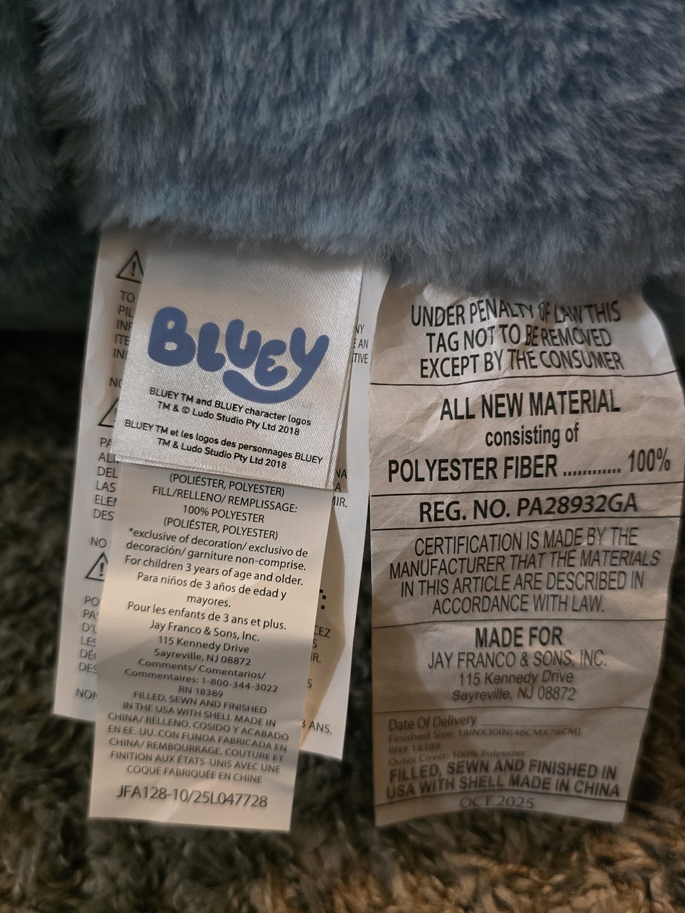 Bluey Plush Face Body Pillow 18"x30" Super Soft Plush Gift New - Picture 3 of 6